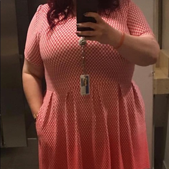 A line dress with pockets - Picture 4 of 4